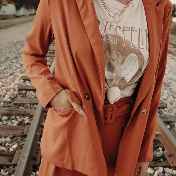 Suit Set (LAST ONE) - Picture 6 of 8